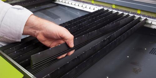 レーザーカッティングテーブル用の取り外し可能なブレード